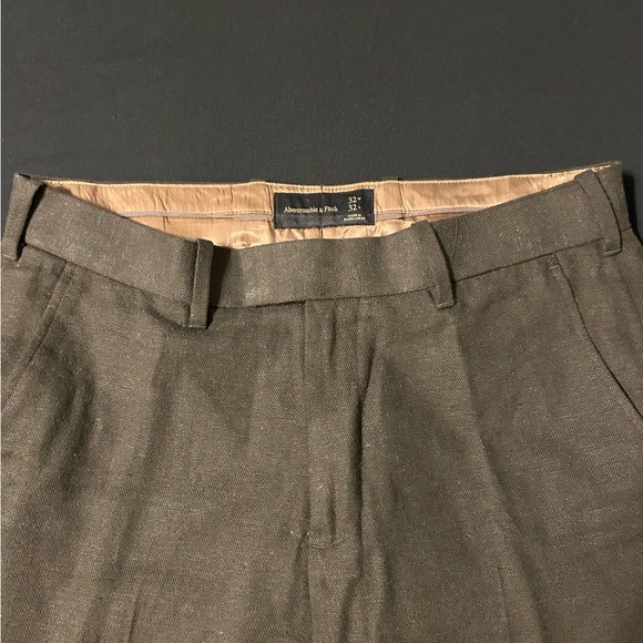 Abercrombie & Fitch Linen Relaxed Dress Pant - 32x32 - Picture 2 of 2